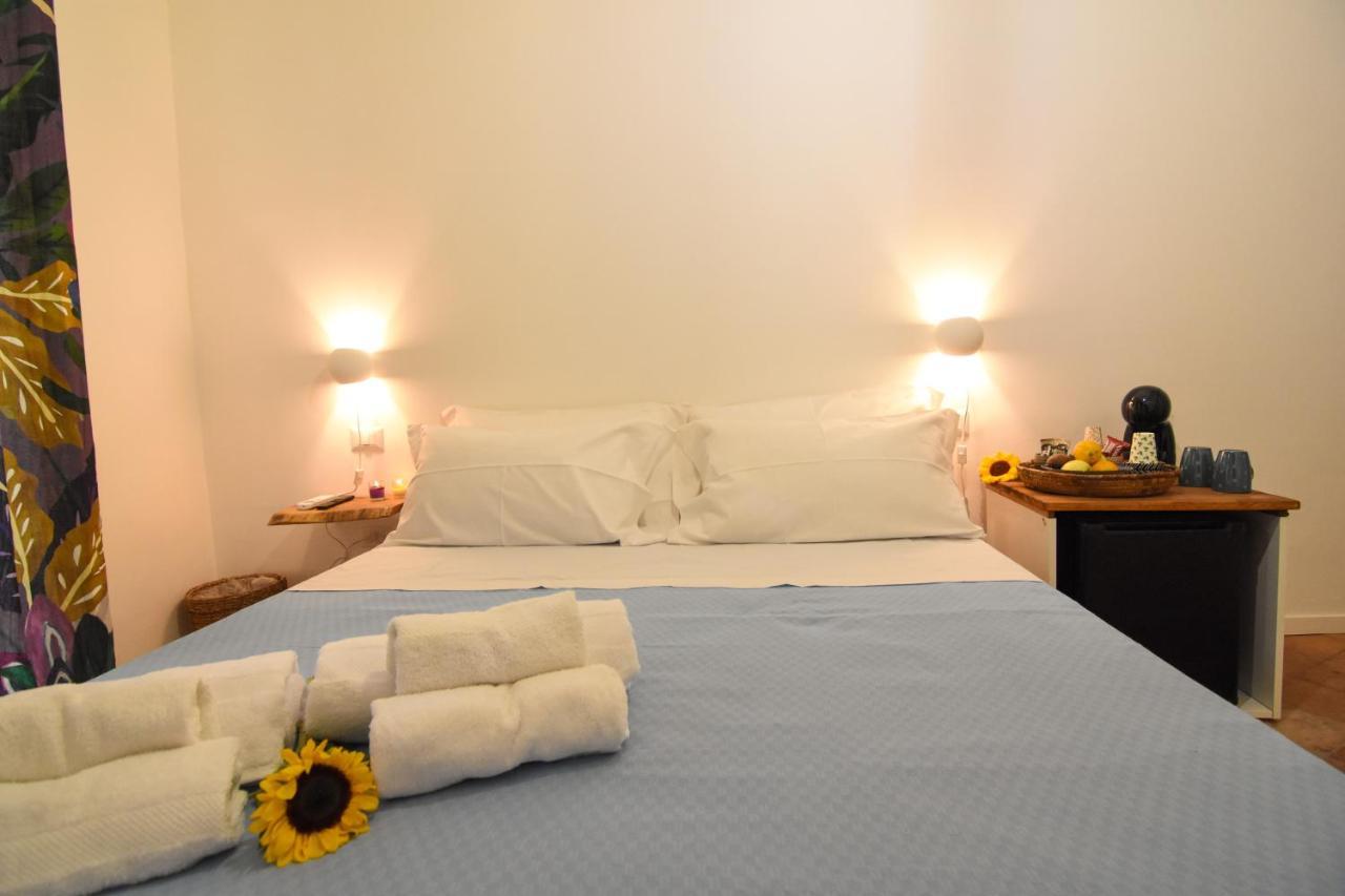 La Dimora Di Artemide B&B Napoli Dış mekan fotoğraf