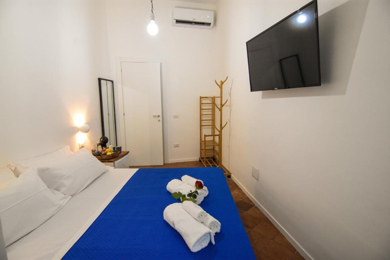 La Dimora Di Artemide B&B Napoli Dış mekan fotoğraf